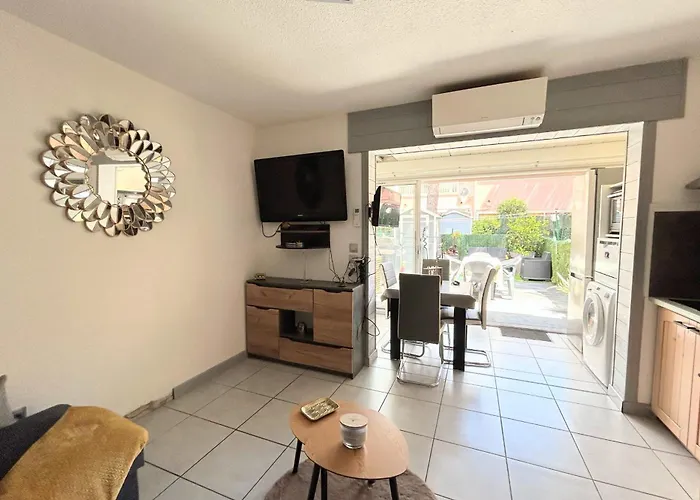 Eureka 109 - 6 People - Pool And Garden - Near Naturist Village And Beaches * אגדה