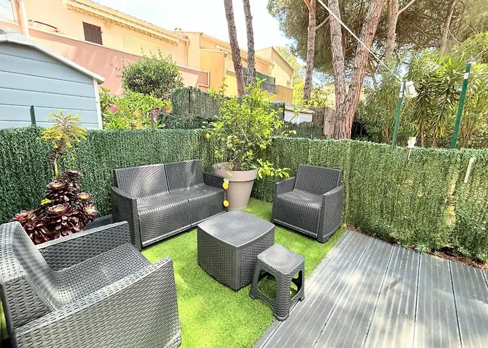 Eureka 109 - 6 People - Pool And Garden - Near Naturist Village And Beaches דירה אגדה